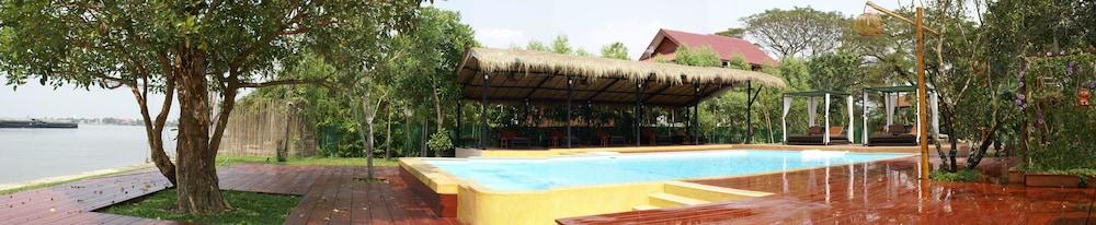 Ingnatee Resort Pathum Thani Exterior photo